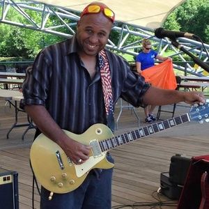 Meet your Posher, Adrian